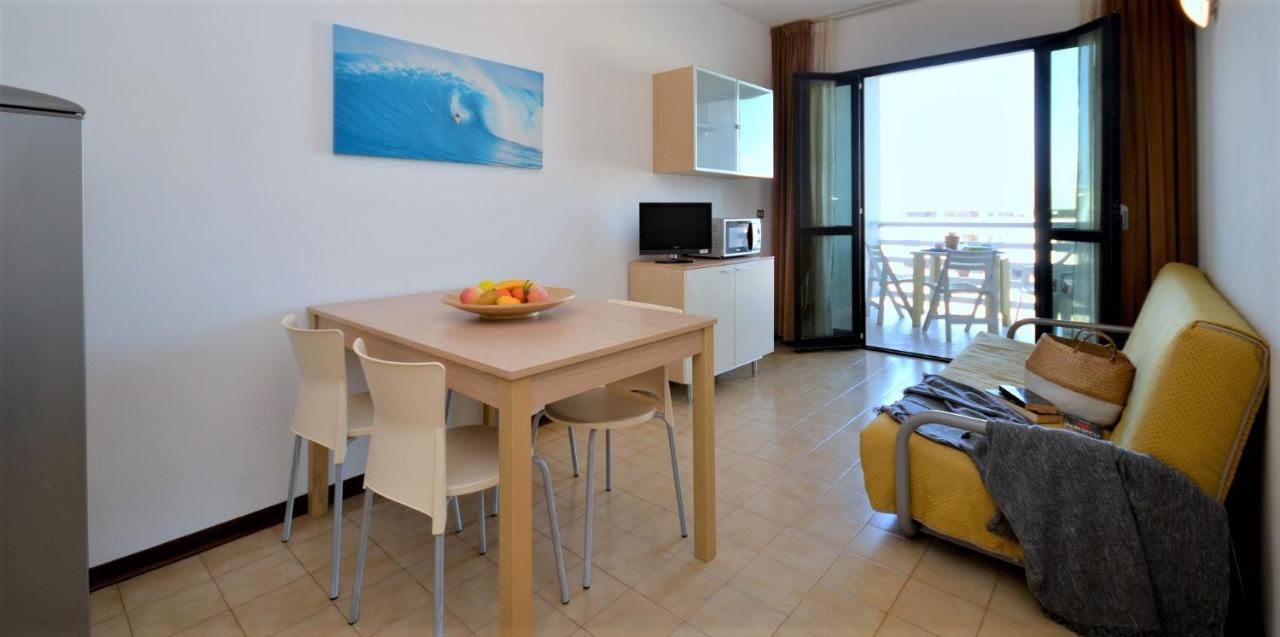 Apartamento Residenza Olimpo Lignano Sabbiadoro Exterior foto