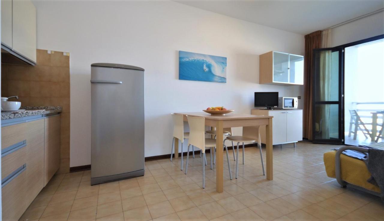 Apartamento Residenza Olimpo Lignano Sabbiadoro Exterior foto